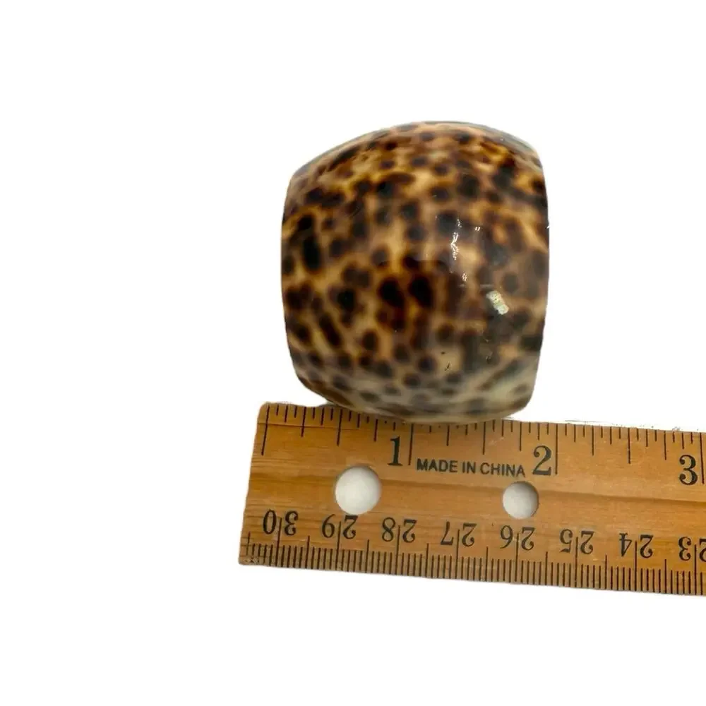 Vtg Tiger Cowrie Sea Shell Napkin Rings Set of 4 Handmade In Philippines MCM EUC